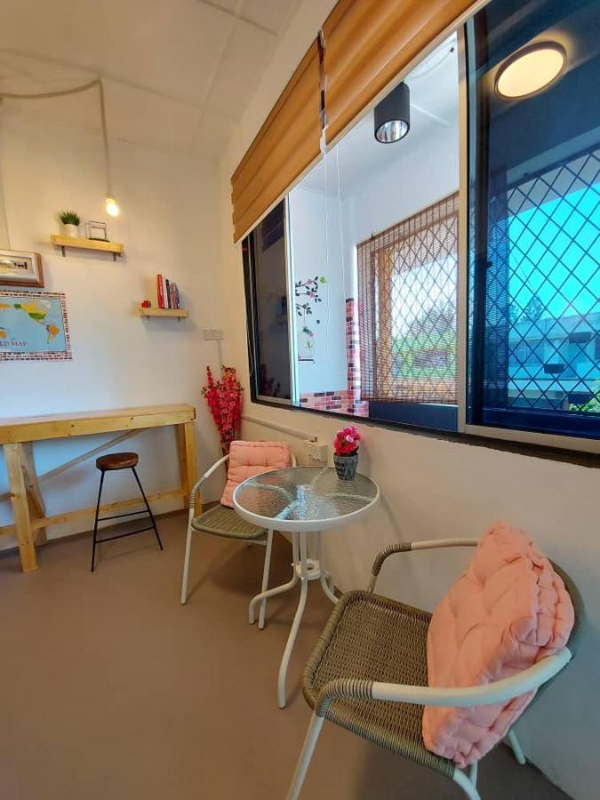 Karya Story Hostel Kudat Exterior foto