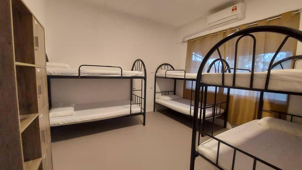 Karya Story Hostel Kudat Exterior foto